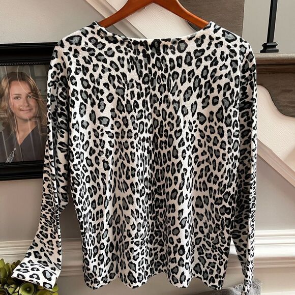 C.D. Daniels Sage Leopard Print Sweater sz 1X EUC Mob Wife Chic - Picture 5 of 5